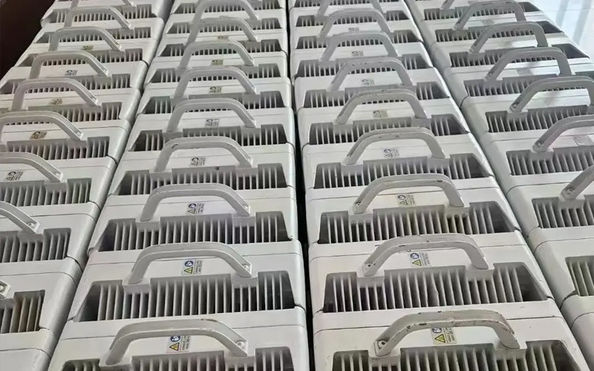 IZUMI COMMERCIAL COMPANY LIMITED línea de producción del fabricante